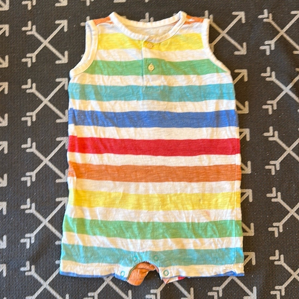 Primary 18-24mo rainbow romper *damaged*